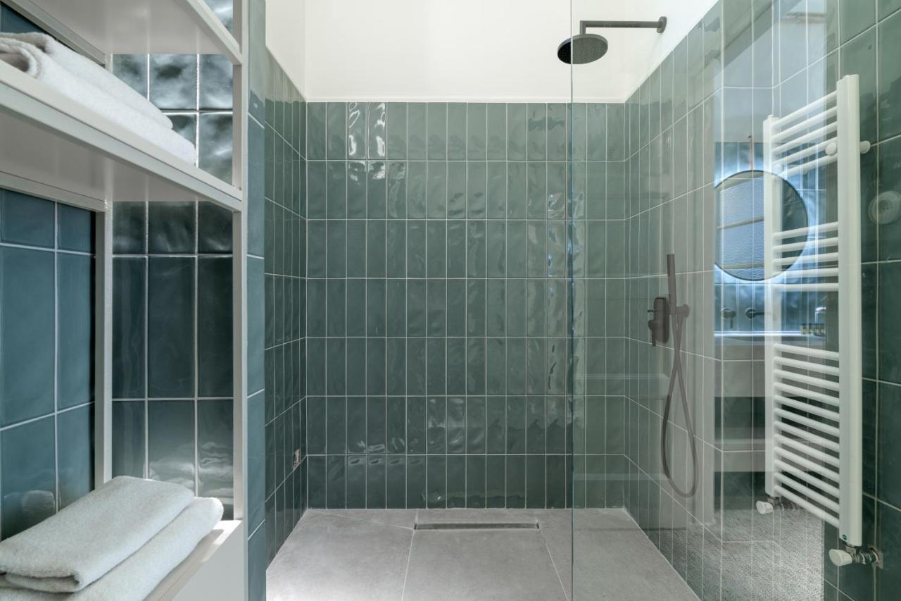 Your 4 Bdrm Dream House Acropolis View & Jacuzzi Atény Exteriér fotografie
