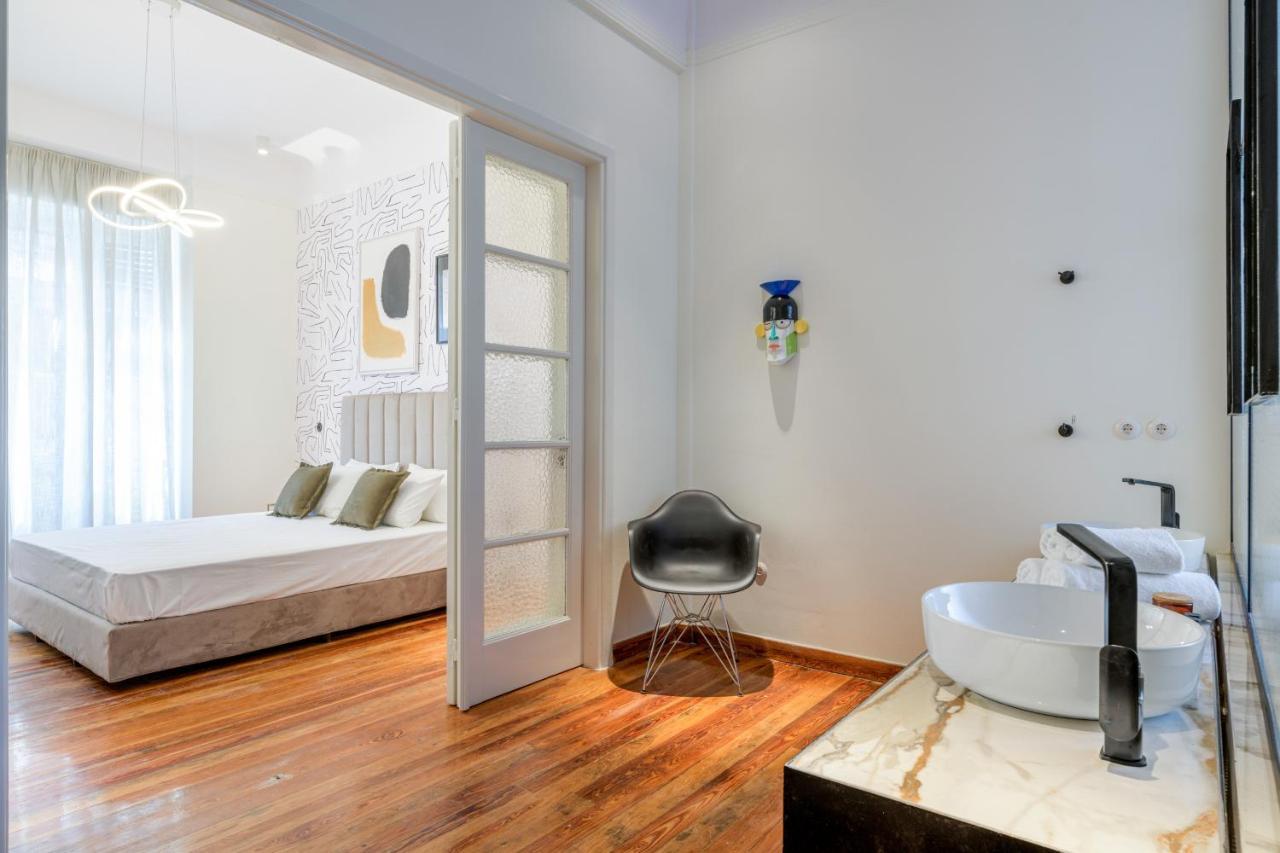Your 4 Bdrm Dream House Acropolis View & Jacuzzi Atény Exteriér fotografie